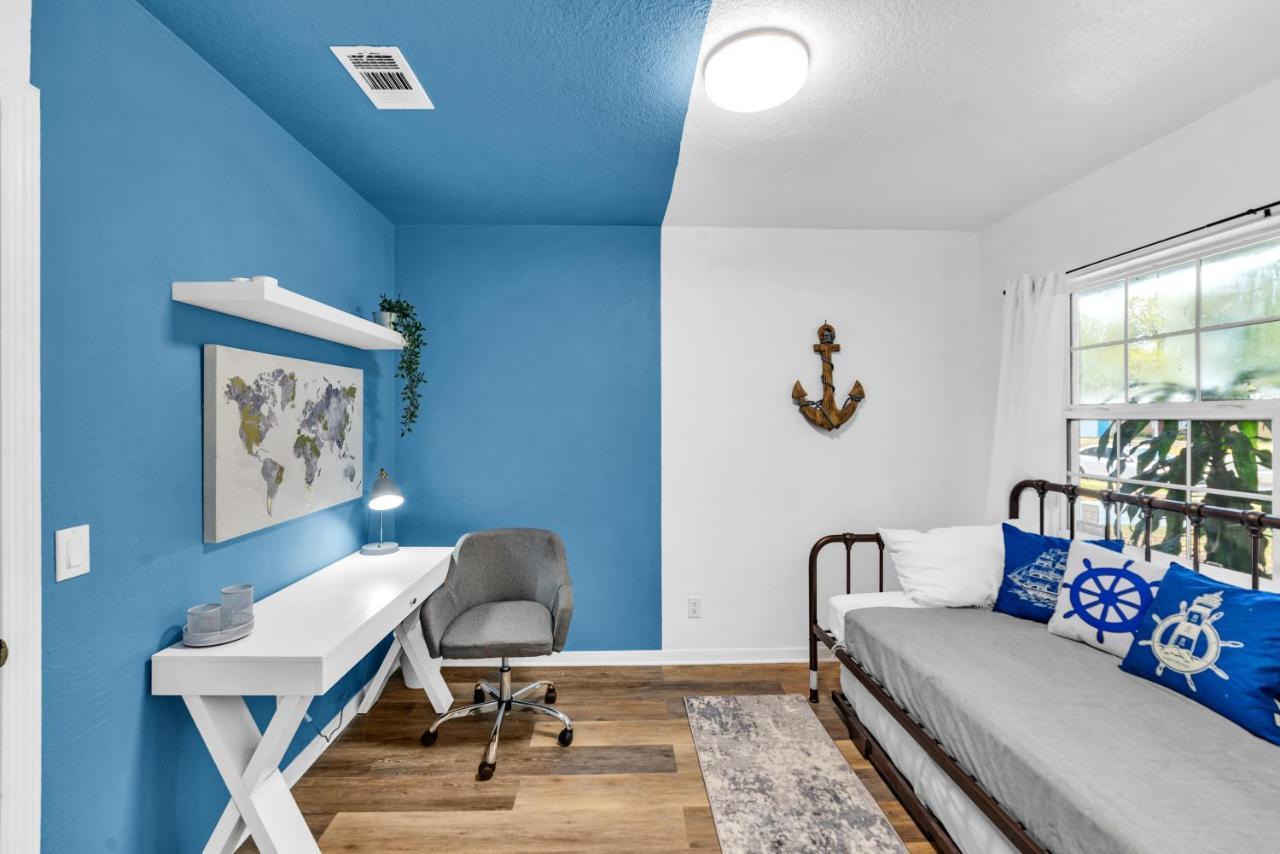 The Blue Villa - Luxury Clearwater By Bluebellaestate Largo Exterior photo